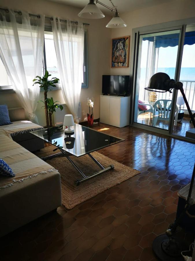La Residence Vue Mer Les Pieds Dans L'Eau 勒格罗-迪鲁瓦 外观 照片
