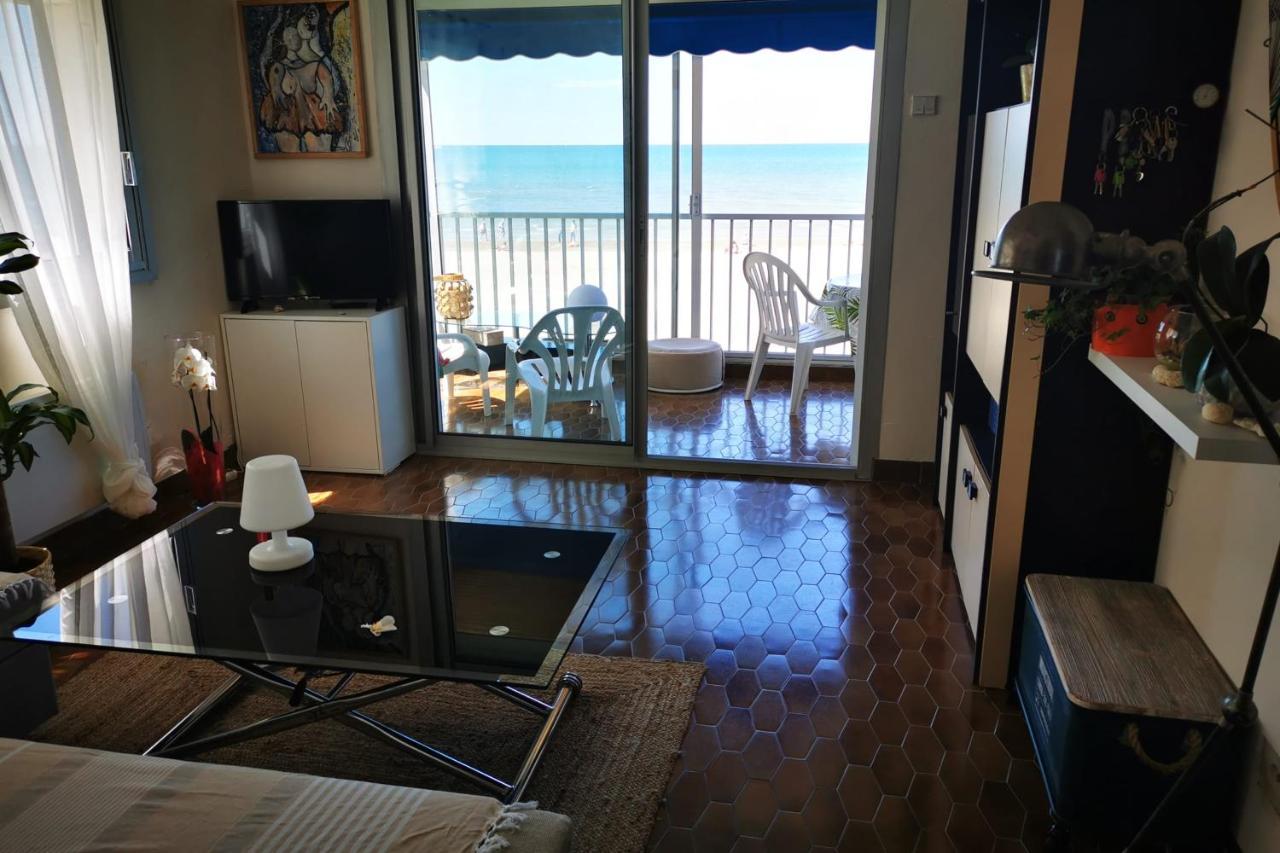 La Residence Vue Mer Les Pieds Dans L'Eau 勒格罗-迪鲁瓦 外观 照片