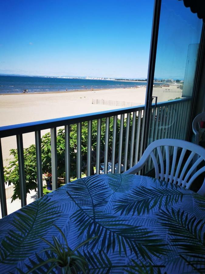 La Residence Vue Mer Les Pieds Dans L'Eau 勒格罗-迪鲁瓦 外观 照片